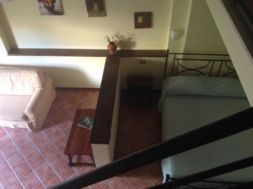 Agriturismo Collepina Amelia Eksteriør bilde