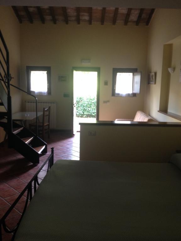 Agriturismo Collepina Amelia Eksteriør bilde