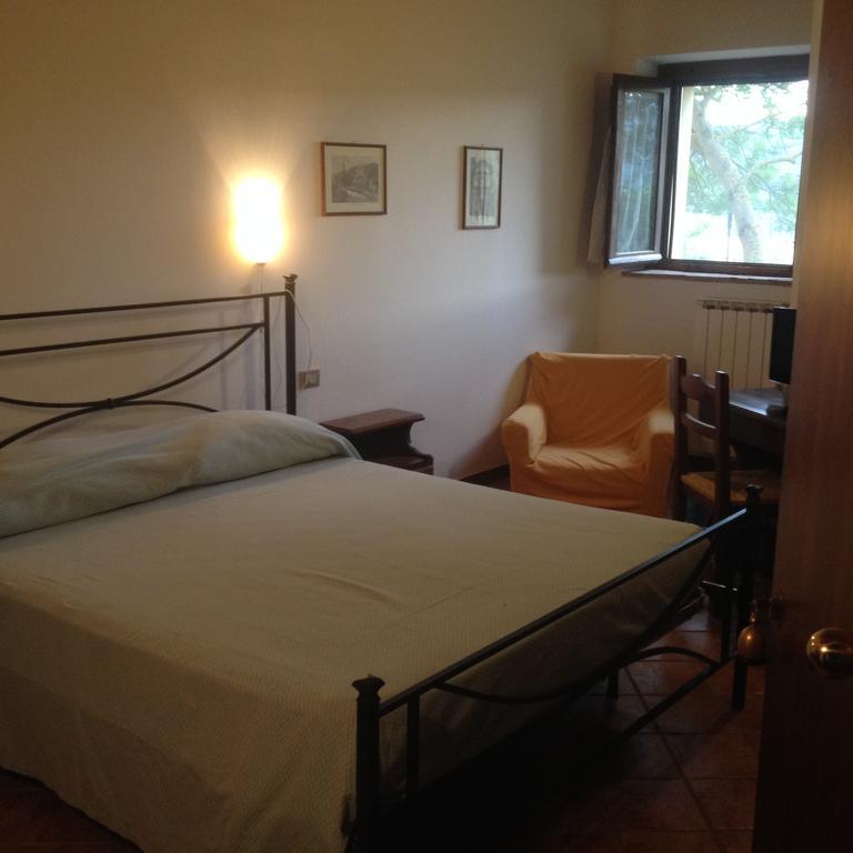 Agriturismo Collepina Amelia Eksteriør bilde